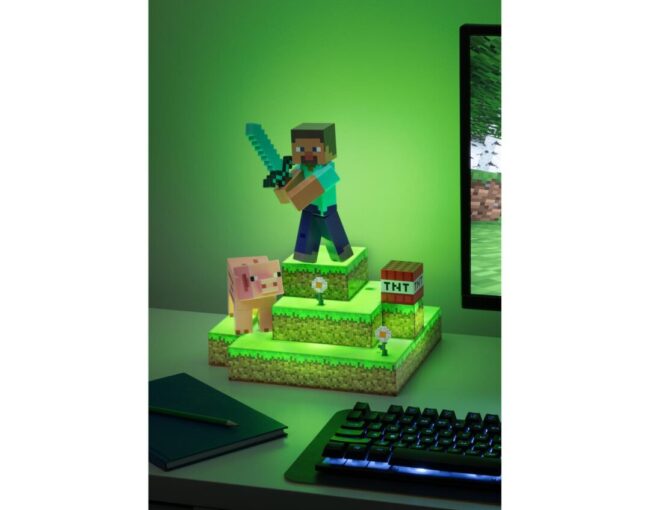 Paladone: Minecraft - Steve Diorama Light (PP9463MCF) - Image 3