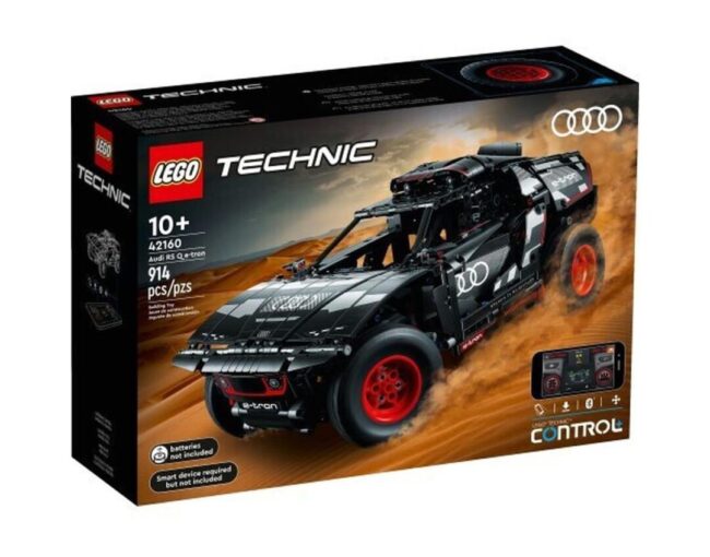 LEGO® Technic: Audi RS Q e-tron (42160)