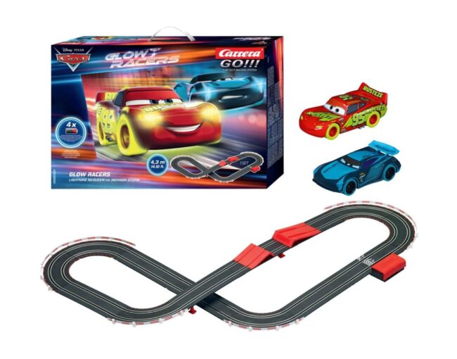 Carrera GO!!! Set: Disney Cars - Glow Racers Lightning McQueen VS Jackson Storm - Battery Operated 1:43 (20063521)