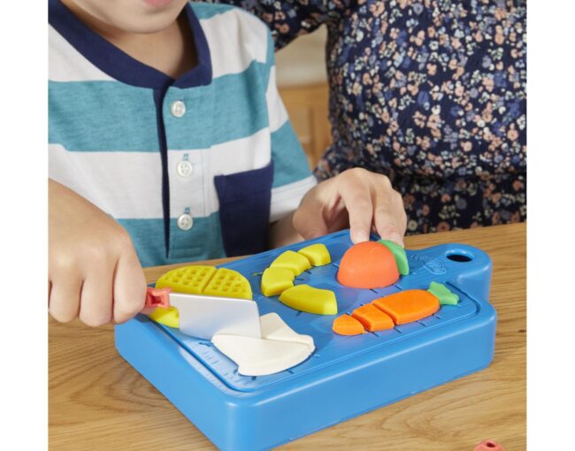 Hasbro Play-Doh Little Chef Starter Set (F6904) - Image 3