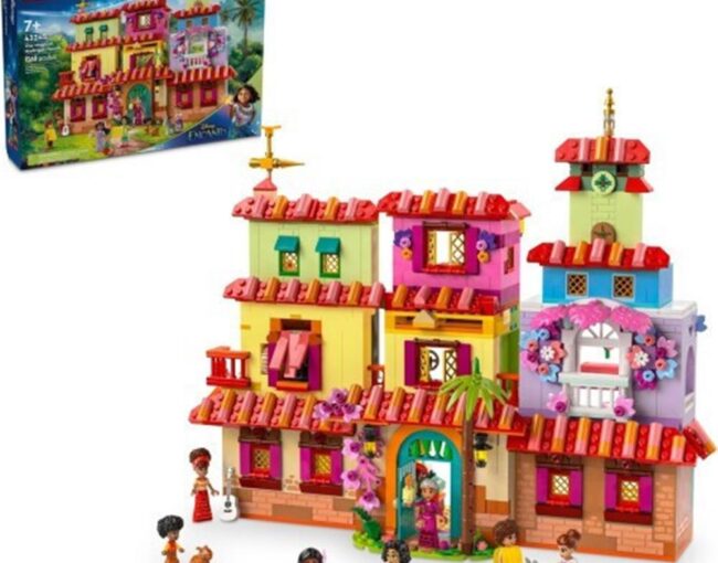 LEGO® Disney: Encanto The Magical Madrigal House (43245) - Image 2