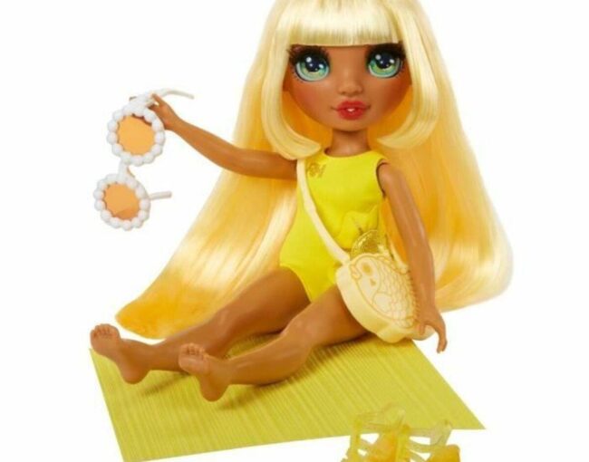 MGA Rainbow High: Swim & Style Fashion - Sunny Madison (Yellow) Doll (507284-EUC) - Image 3
