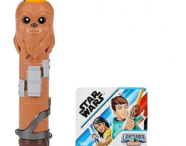 Hasbro Disney Star Wars: Lightsaber Squad - Chewbacca Extendable Orange Lightsaber (F7417)