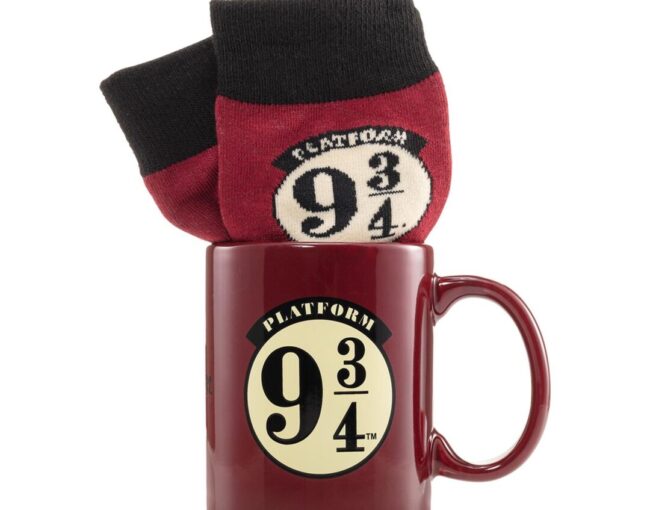 Pyramid Harry Potter - (Platform 9 3/4) Mug & Sock Set (GP86990)