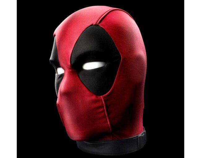 Hasbro Marvel: Deadpool - Premium Interactive Head (E6981) - Image 3