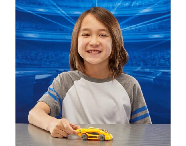 Hasbro Trasformers One: Robot Battlers - Bumblebee/B-127 Action Figure (F9390) - Image 3