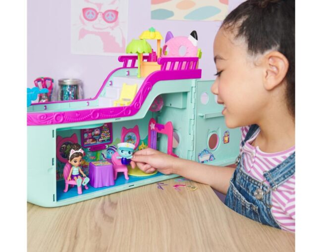 Spin Master Gabby's Dollhouse - 'Gabby' Cat Friend Ship Playset (6068572)* - Image 3