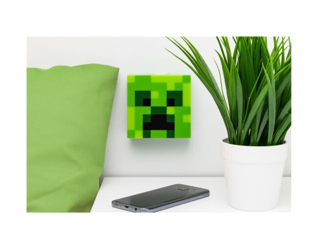 Paladone: Minecraft - Creeper Night Light (PP11396MCF) - Image 2