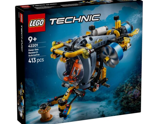 LEGO® Technic™: Deep-Sea Research Submarine (42201) - Image 2