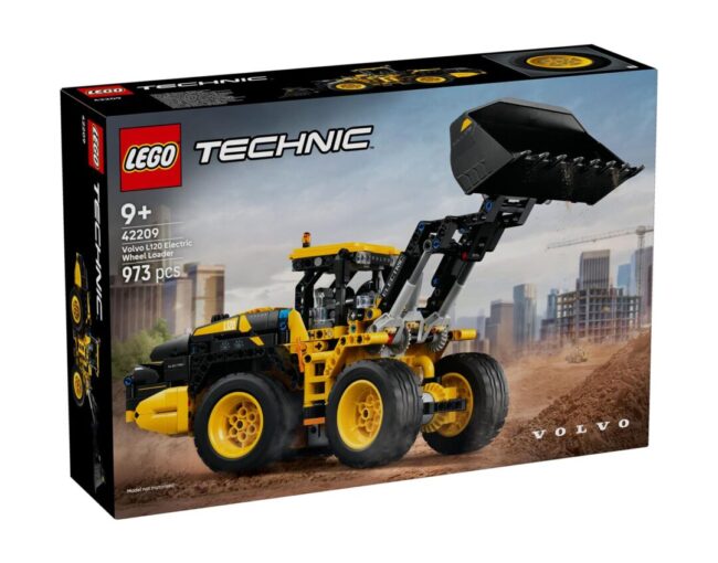 LEGO® Technic™: Volvo L120 Electric Wheel Loader (42209) - Image 2